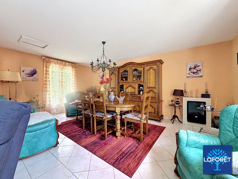 Maison à vendre, 102m², Saint-Gervais-la-Forêt