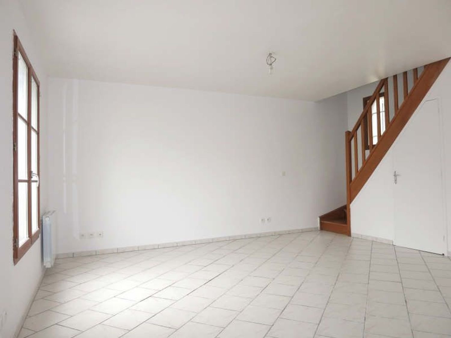 Maison à louer, 60m², Houdan