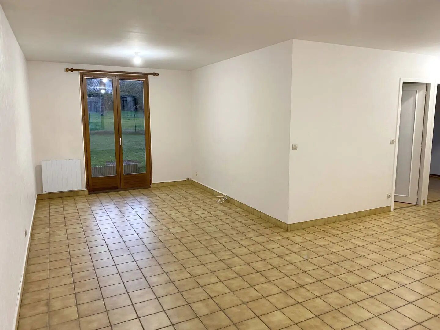 Maison à louer, 66m², Houdan