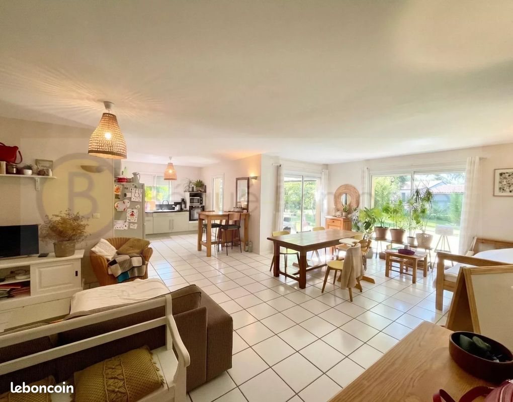 Maison à vendre, 100m², Ségoufielle