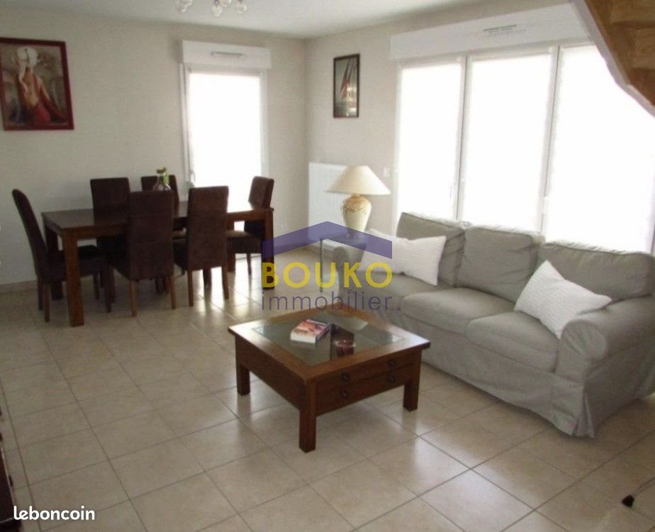 Appartement à louer, 70m², Heillecourt