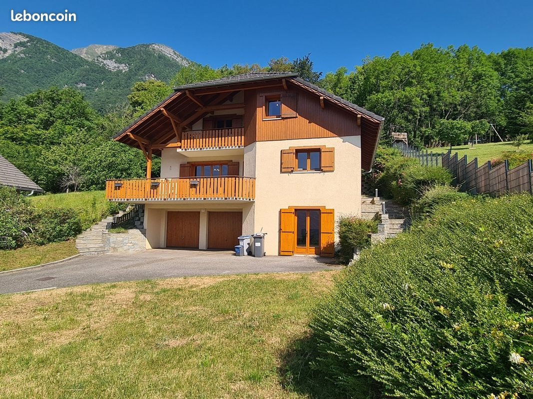 Maison à vendre, 162m², Saint-Vital