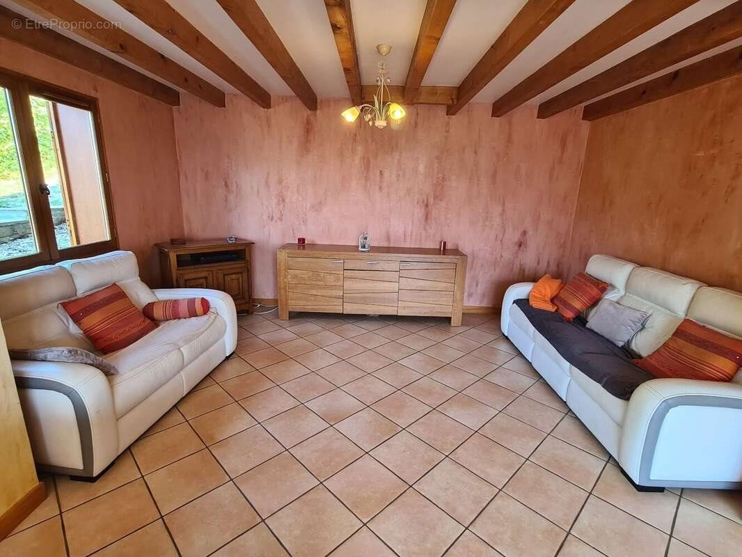 Maison à vendre, 162m², Saint-Vital