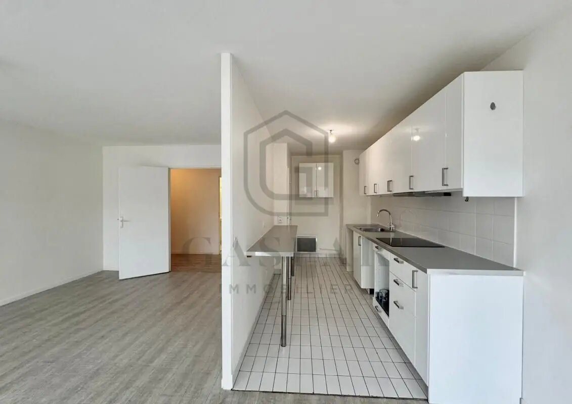 Appartement à louer, 73m², Suresnes