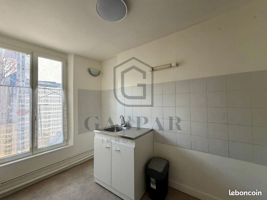 Appartement à louer, 25m², Évreux
