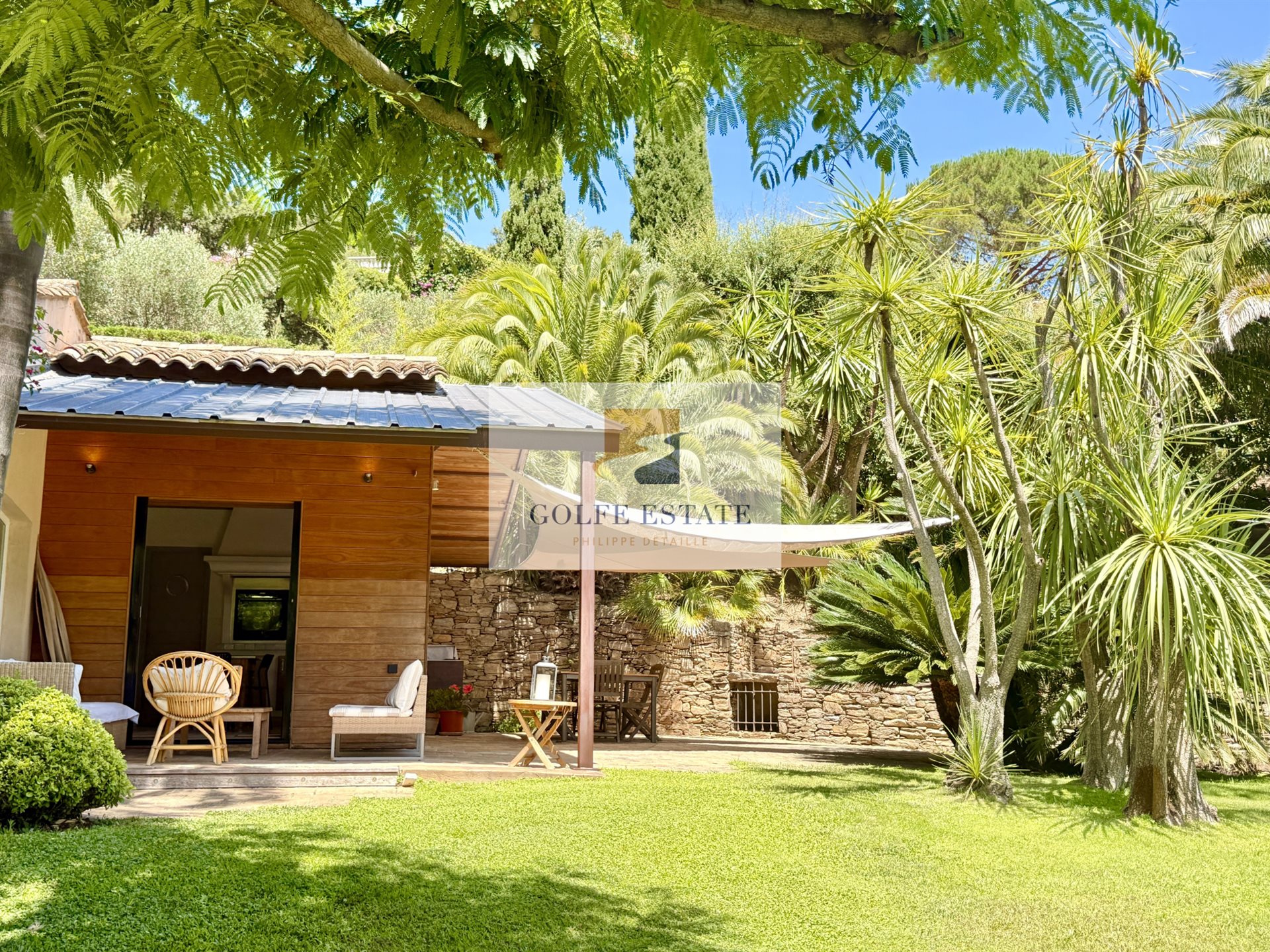 Maison à vendre, 162m², Cavalaire-sur-Mer