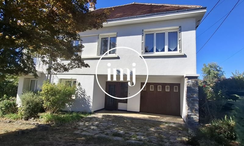 Maison à vendre, 145m², Saint-Yrieix-la-Perche
