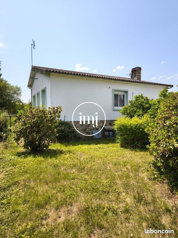 Maison à vendre, 87m², Saint-Yrieix-la-Perche