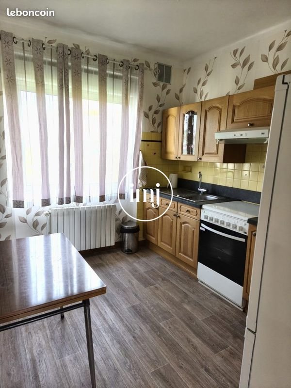 Maison à vendre, 87m², Saint-Yrieix-la-Perche