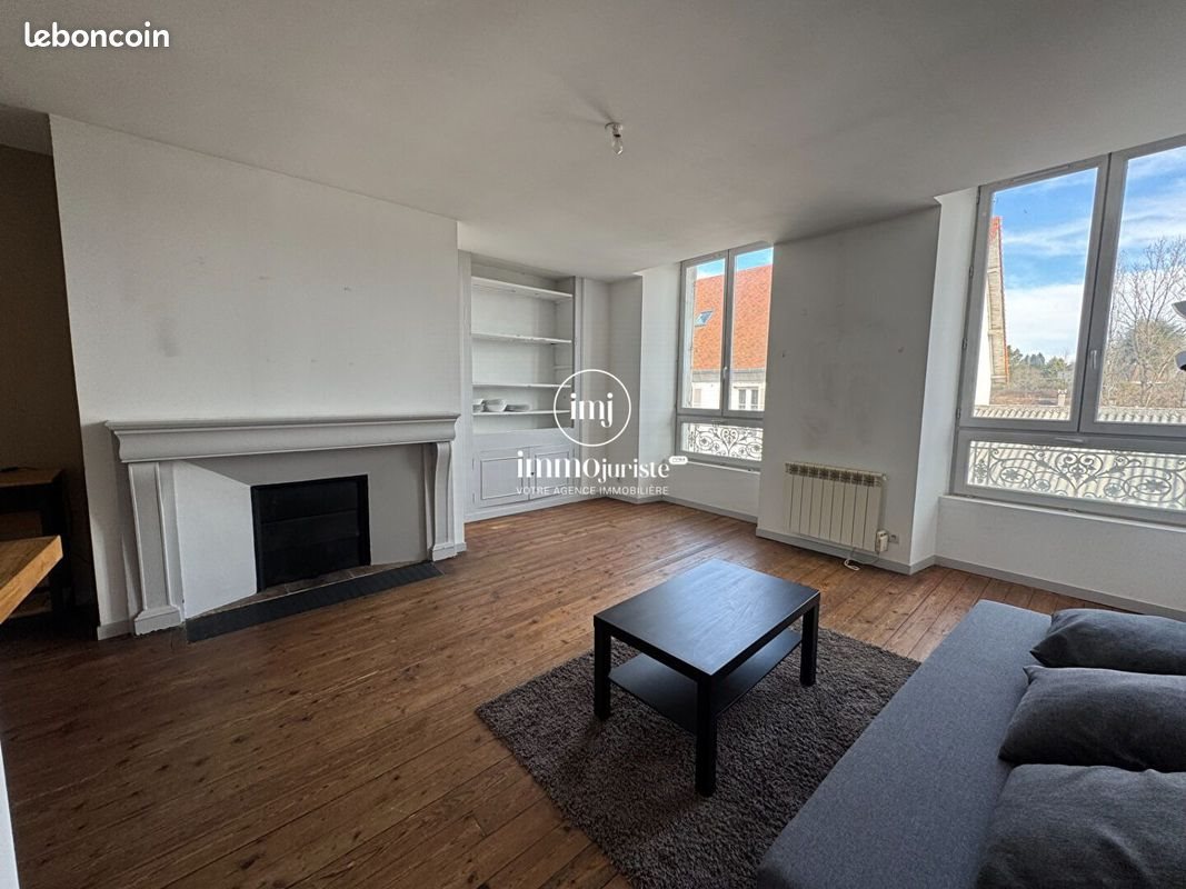 Appartement à louer, 60m², Saint-Yrieix-la-Perche