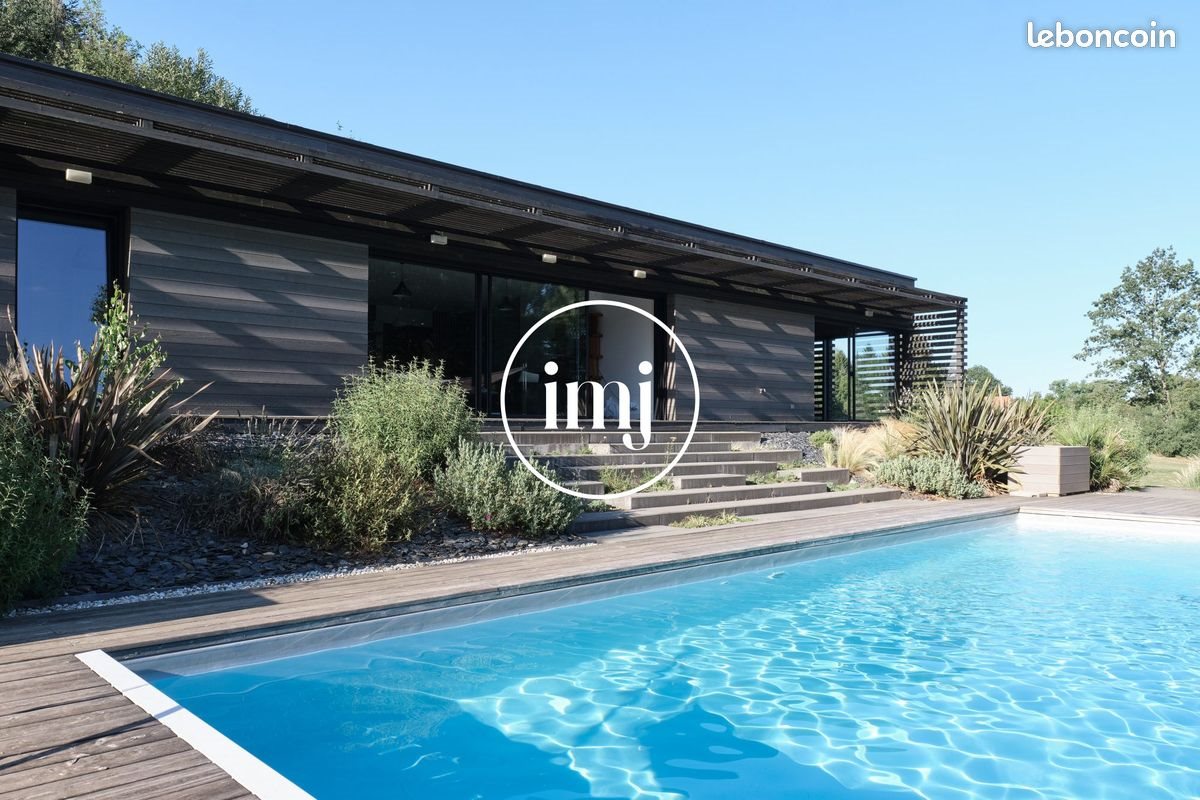 Maison à vendre, 176m², Saint-Yrieix-la-Perche