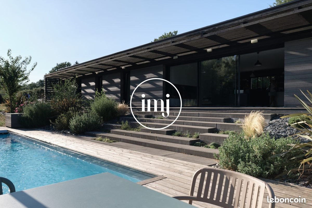 Maison à vendre, 176m², Saint-Yrieix-la-Perche