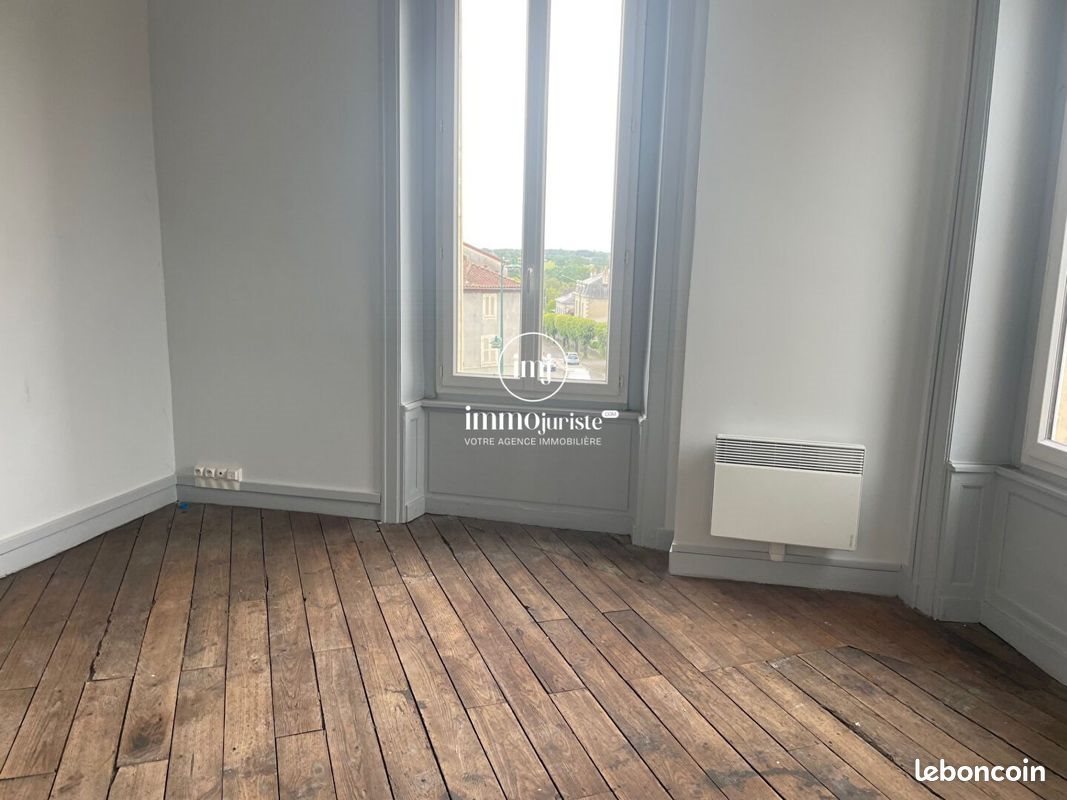 Appartement à louer, 31m², Saint-Junien