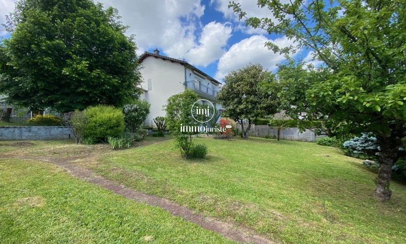 Maison à vendre, 120m², Le Palais-sur-Vienne