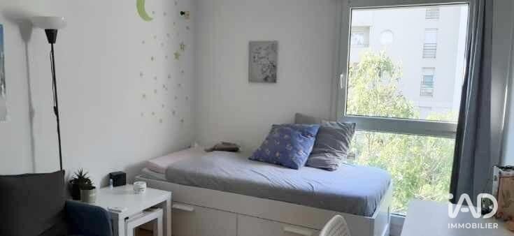 Appartement à louer, 18m², Courbevoie
