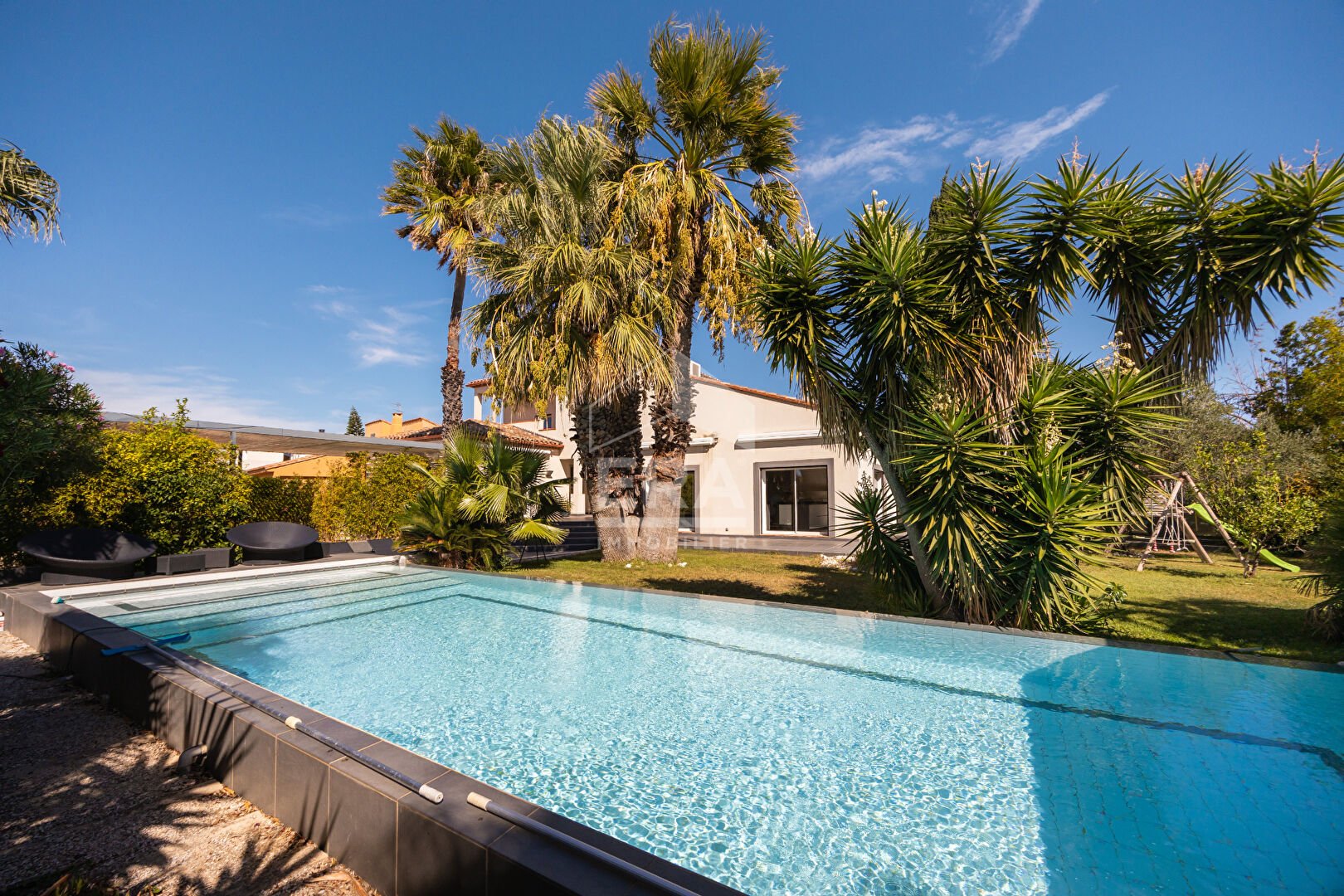 Maison à vendre, 241m², Perpignan