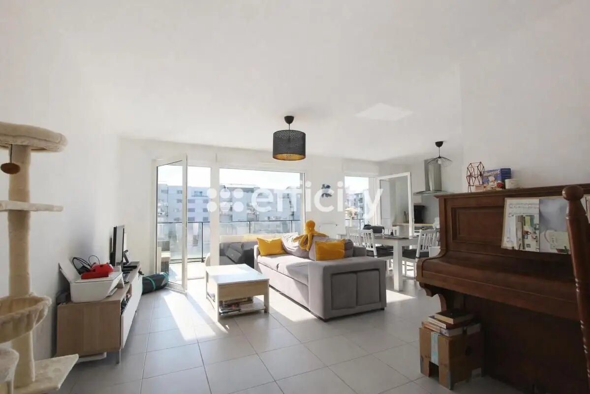 Appartement à vendre, 71m², Reims