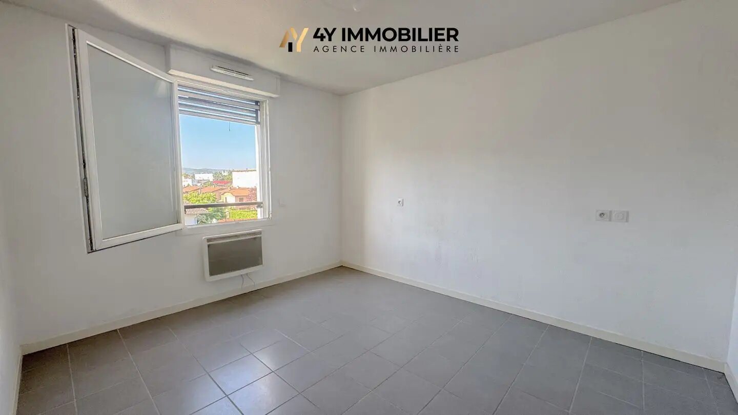 Appartement à louer, 40m², Grenoble