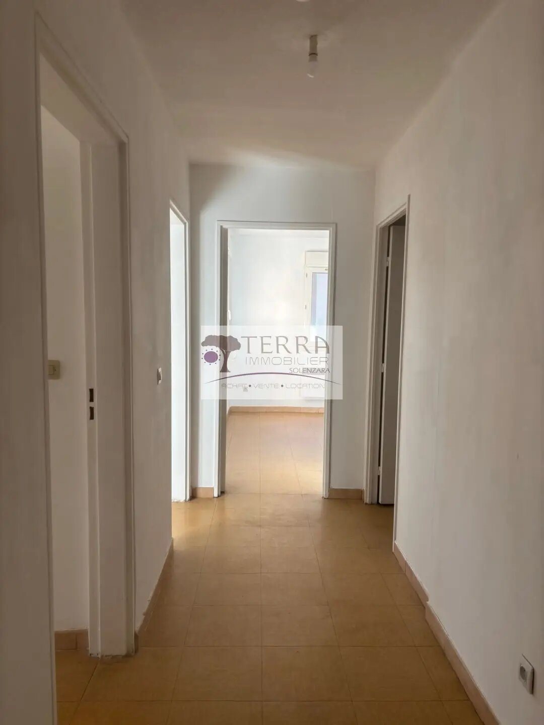 Appartement à louer, 80m², Sari-Solenzara