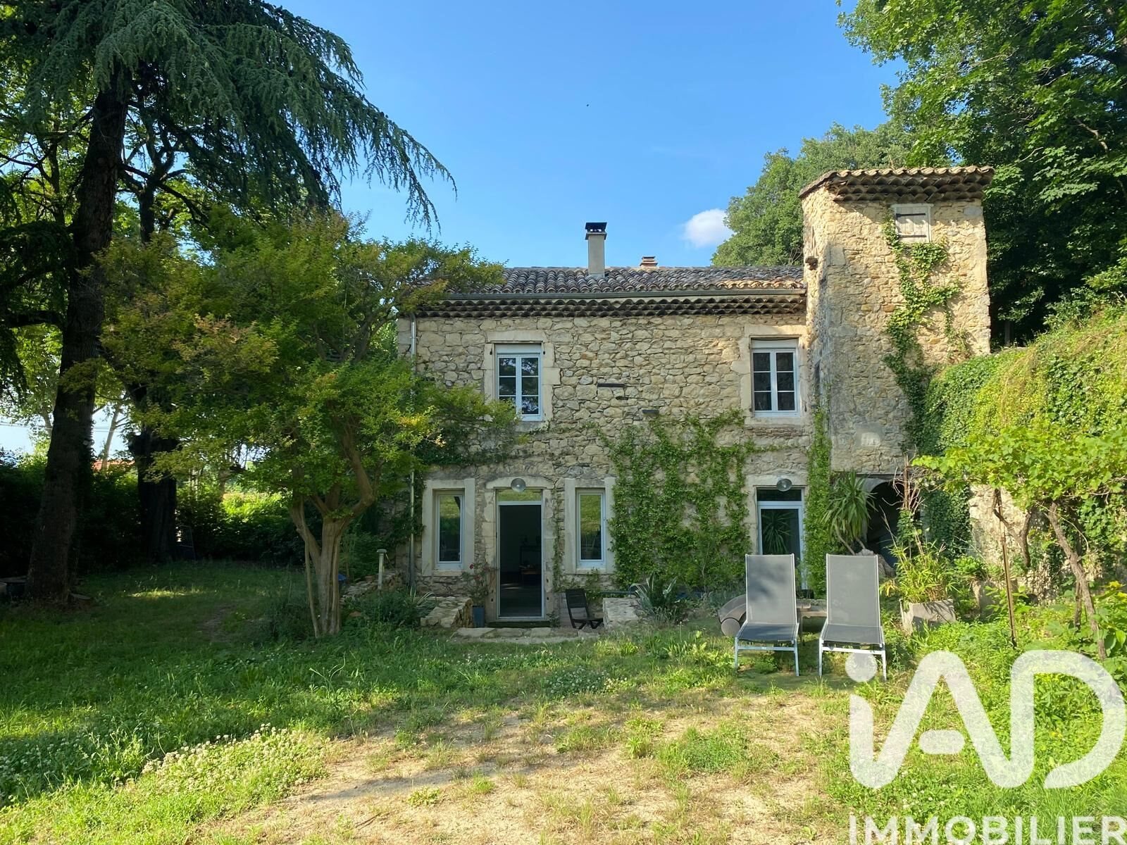 Maison à vendre, 718m², Cliousclat