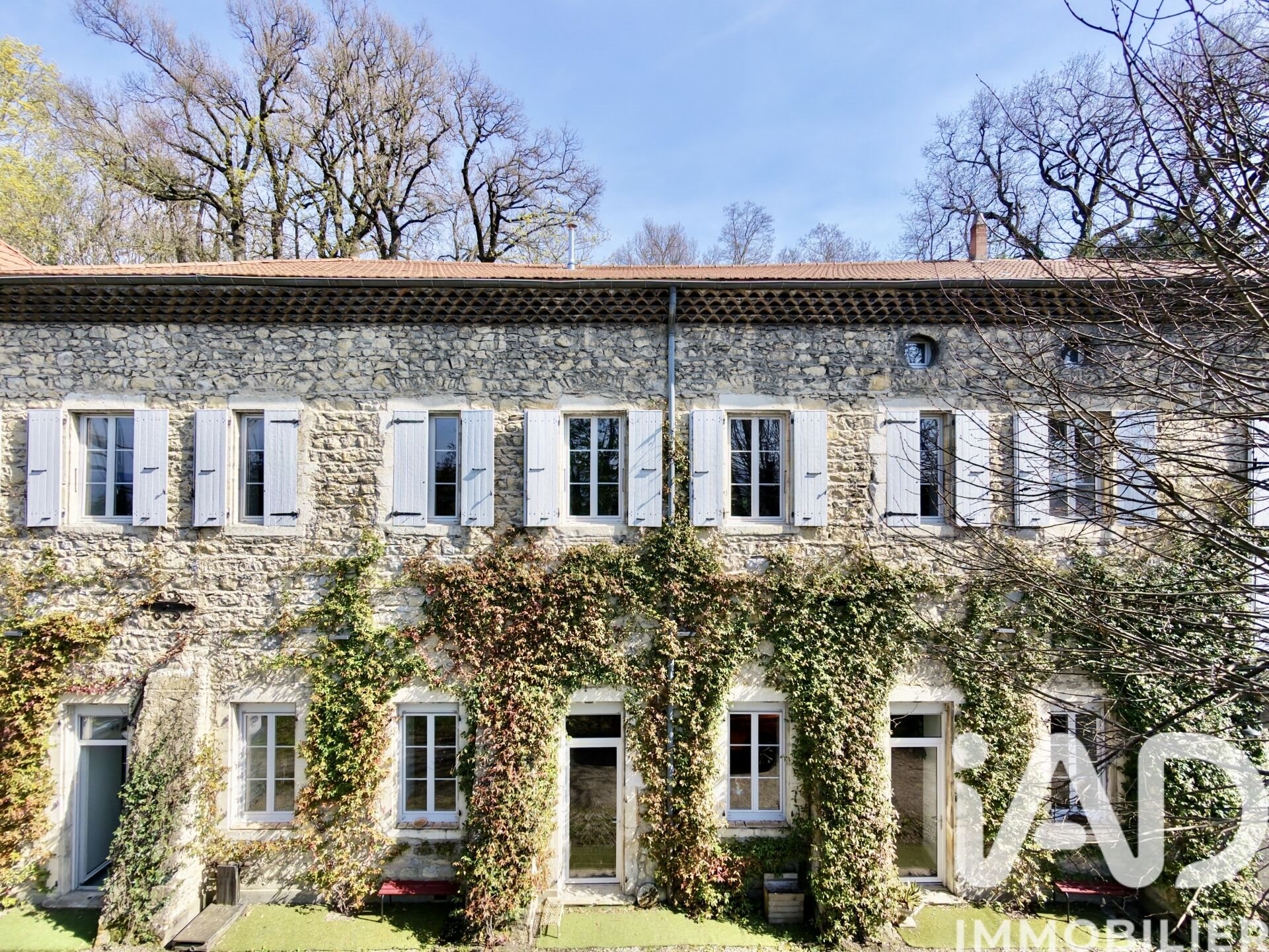 Maison à vendre, 718m², Cliousclat