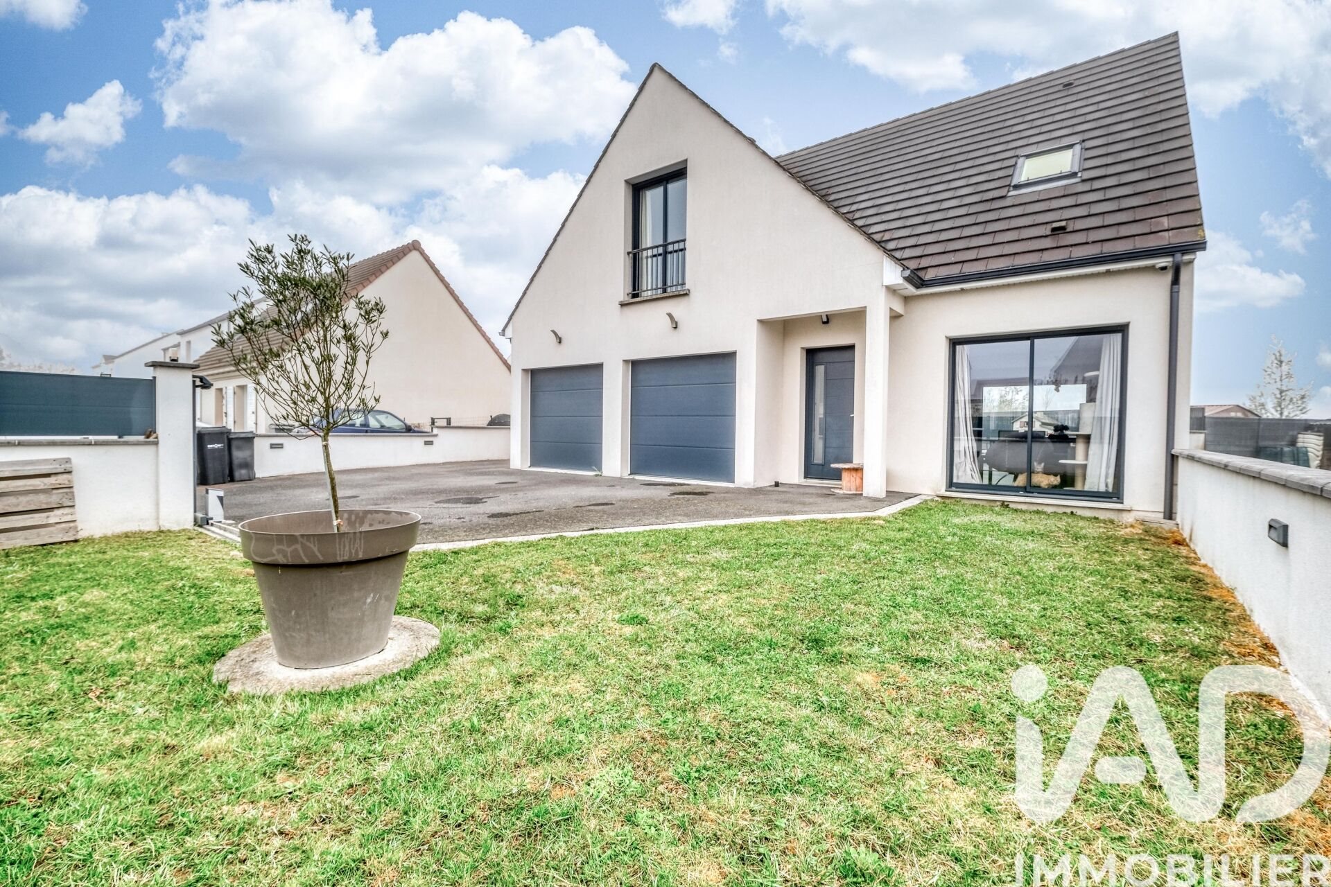 Maison à vendre, 135m², Villeneuve-le-Comte