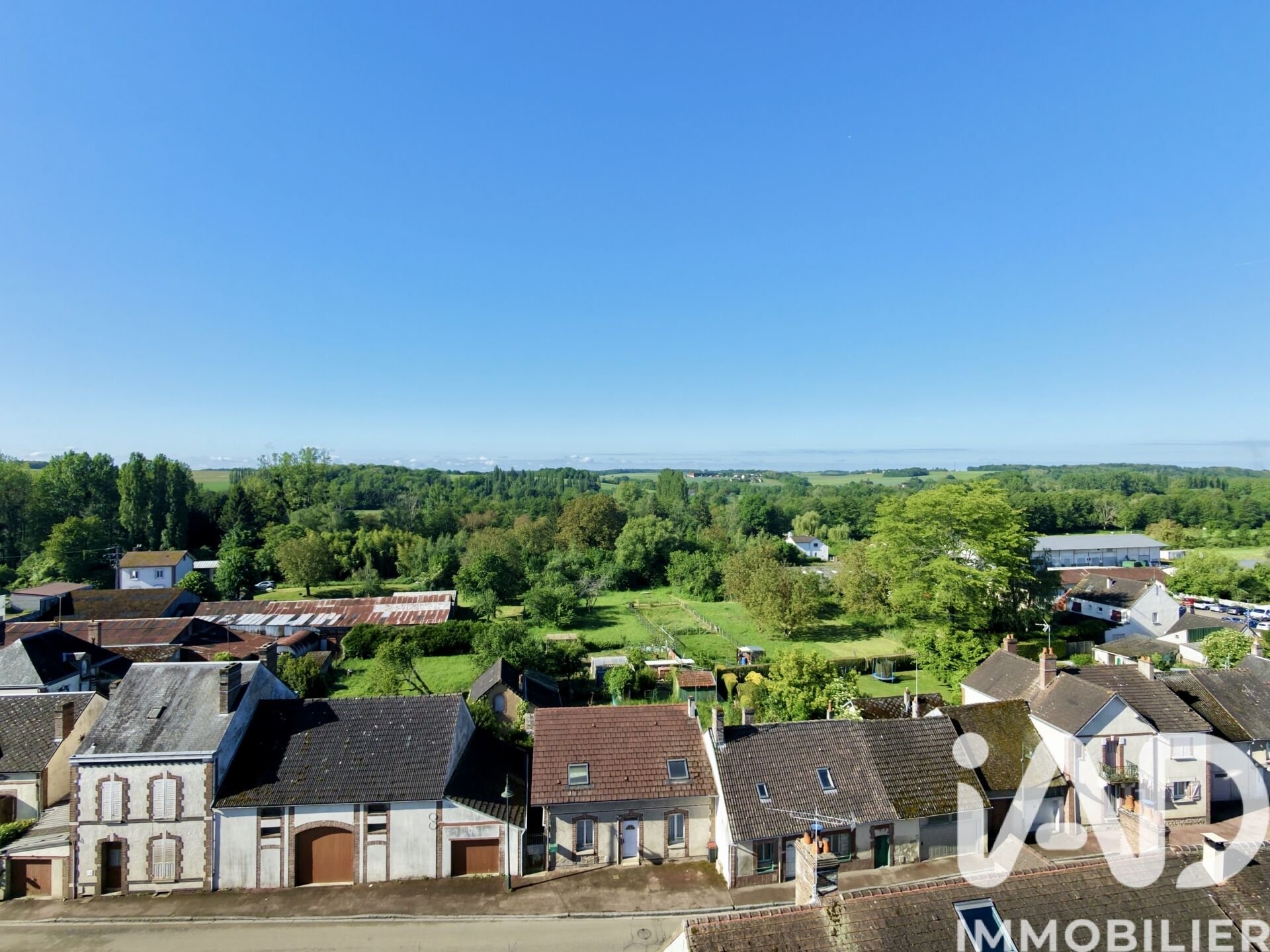 Maison à vendre, 101m², Château-Renard