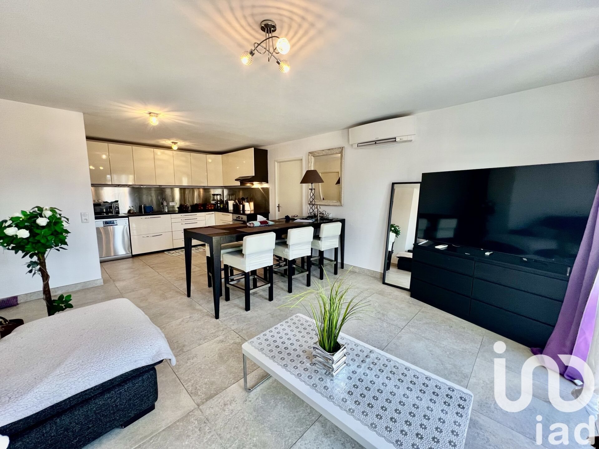 Appartement à vendre, 77m², Grimaud
