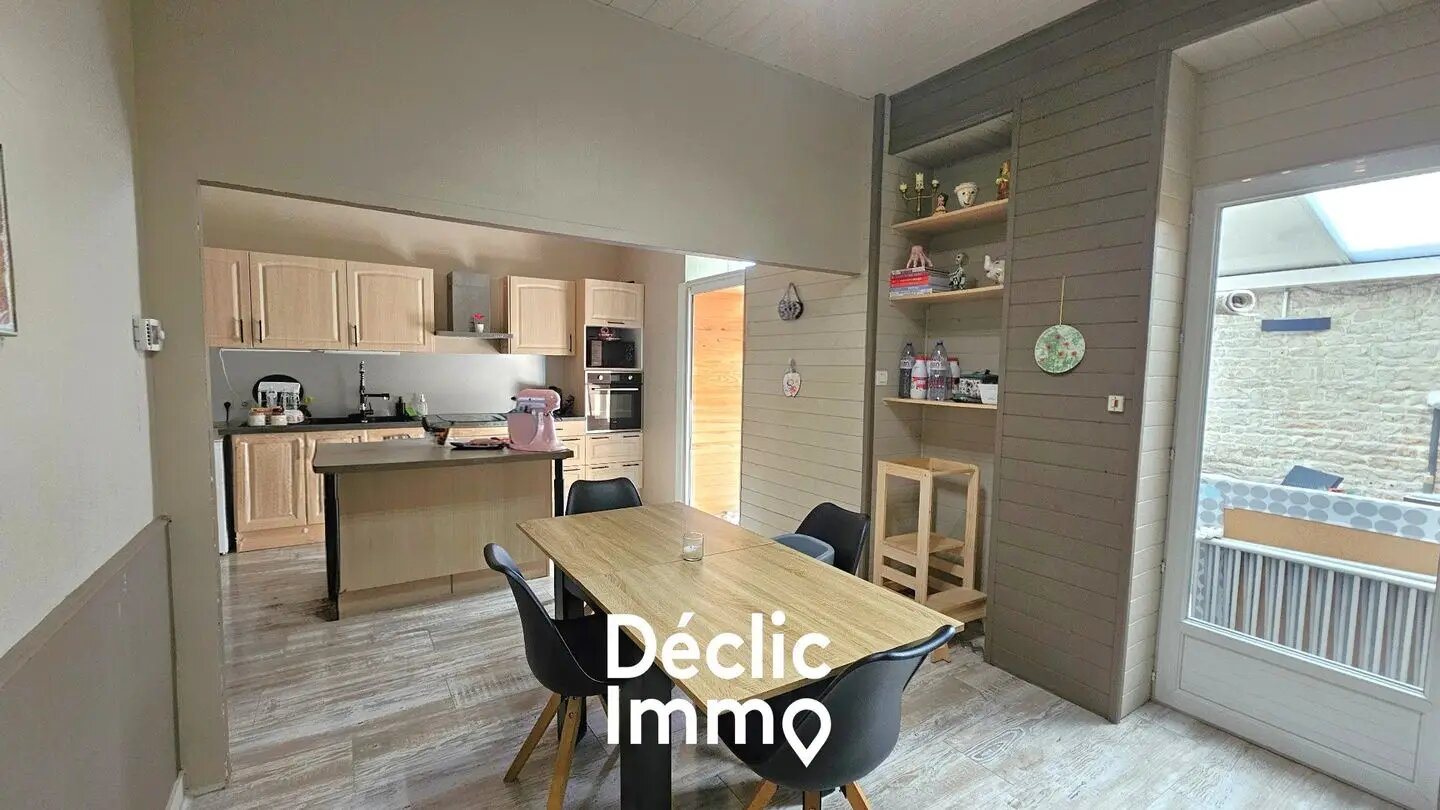 Maison à vendre, 177m², Mauzé-sur-le-Mignon