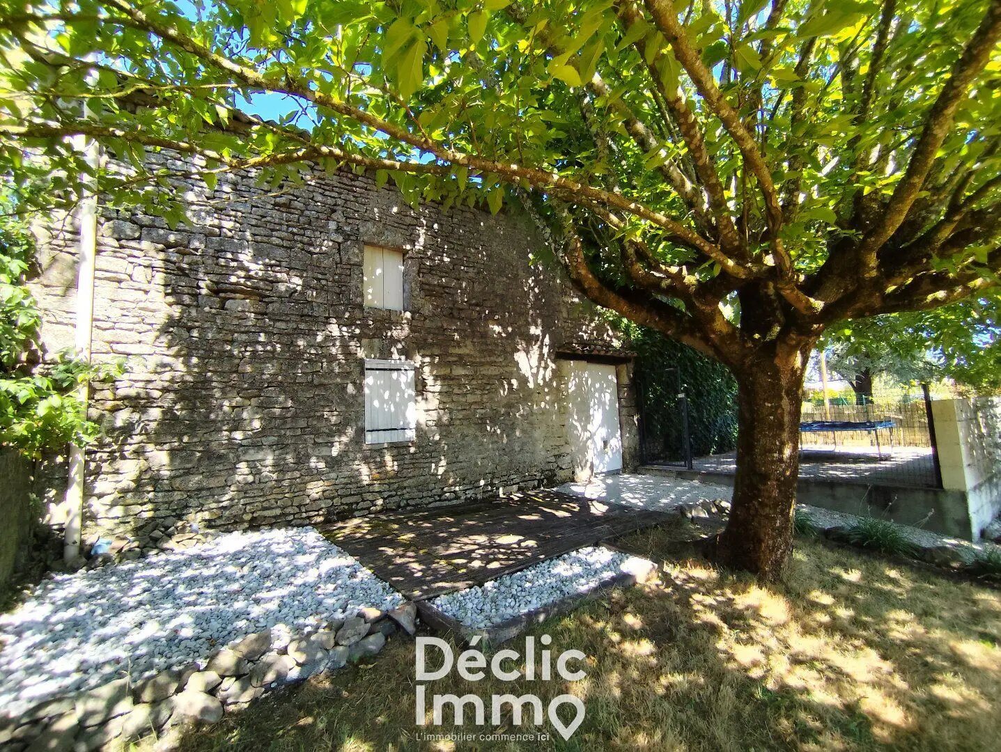 Maison à vendre, 125m², Saint-Genis-d'Hiersac
