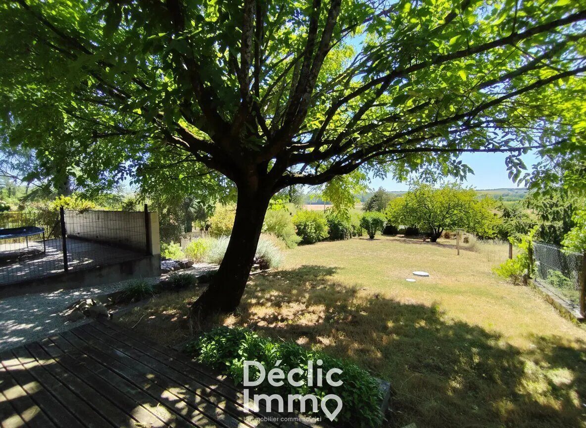 Maison à vendre, 125m², Saint-Genis-d'Hiersac