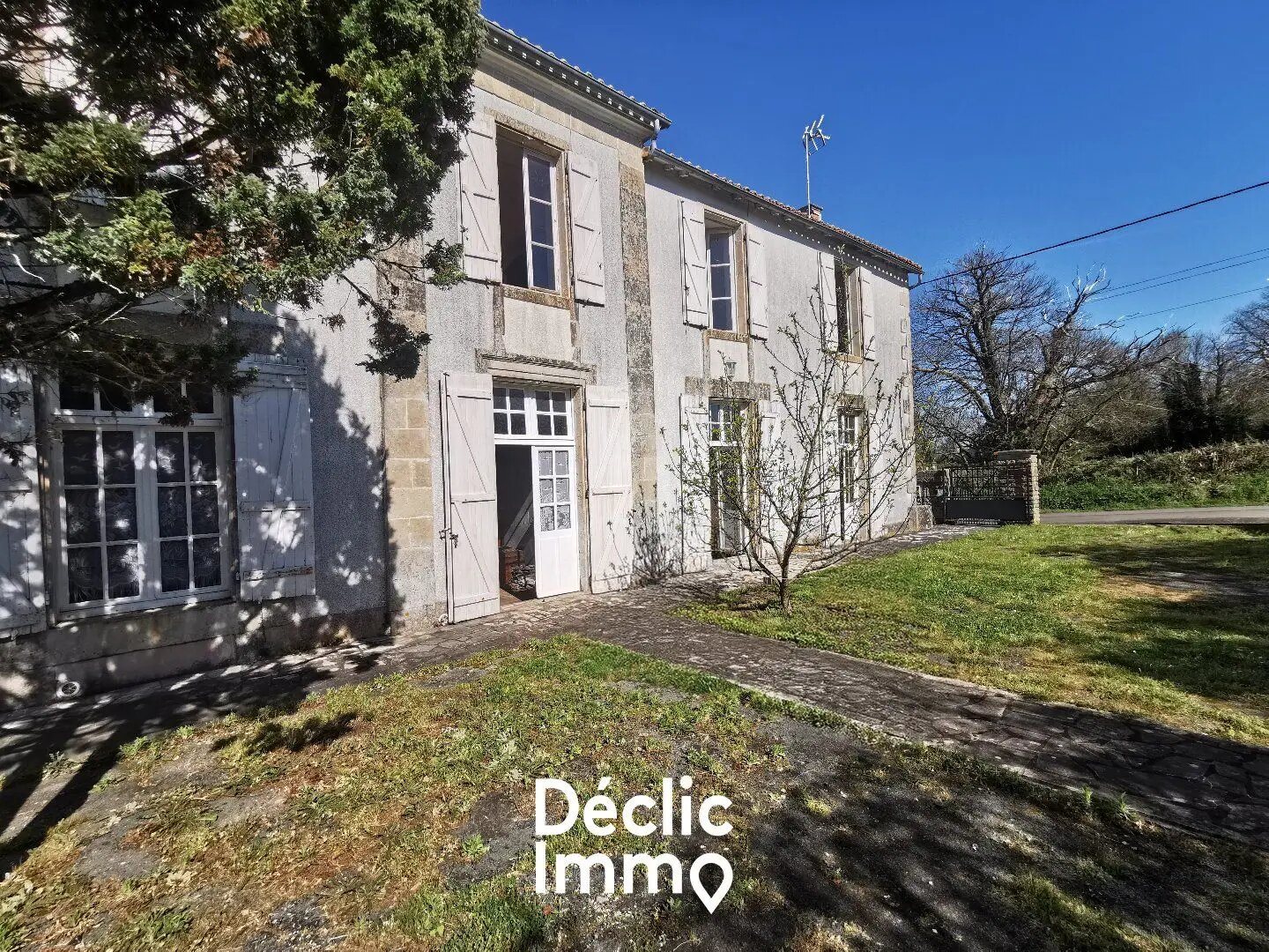 Maison à vendre, 230m², Saint-Martin-de-Saint-Maixent