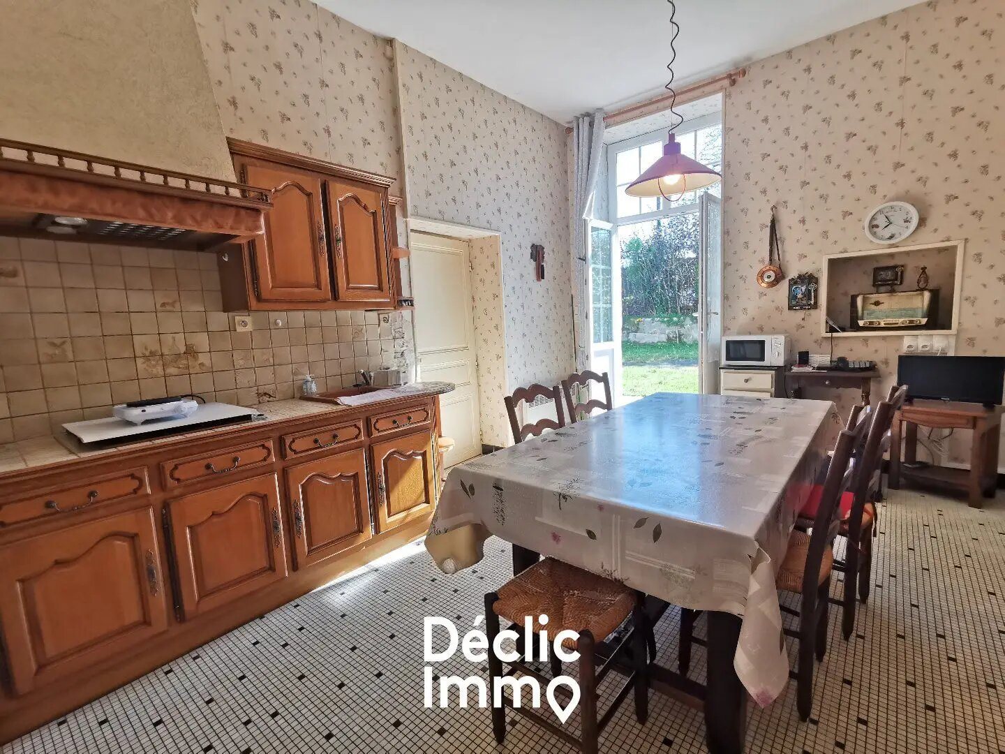 Maison à vendre, 230m², Saint-Martin-de-Saint-Maixent