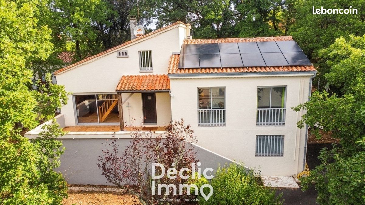 Maison à vendre, 171m², Saint-Même-les-Carrières