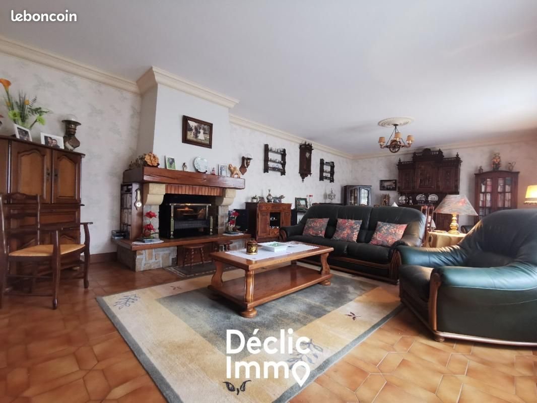 Maison à vendre, 128m², Périgné