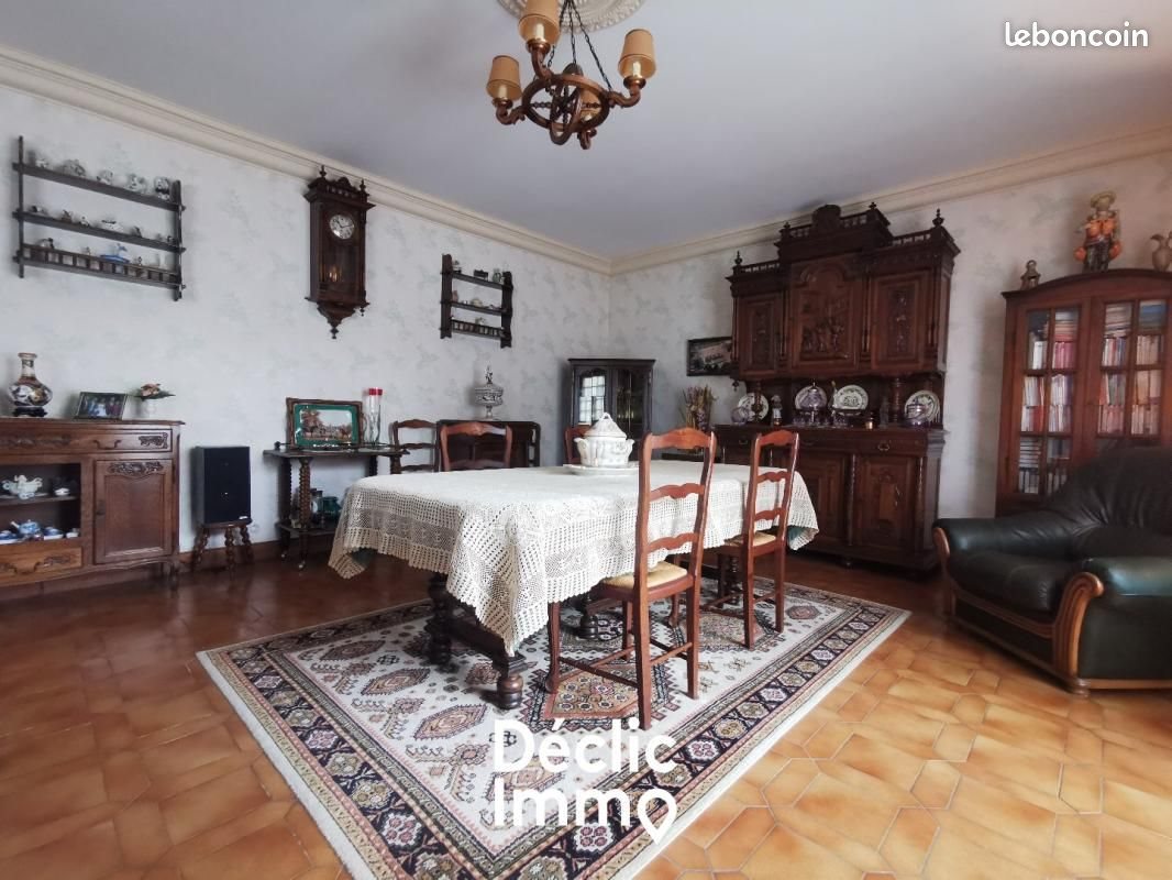 Maison à vendre, 128m², Périgné