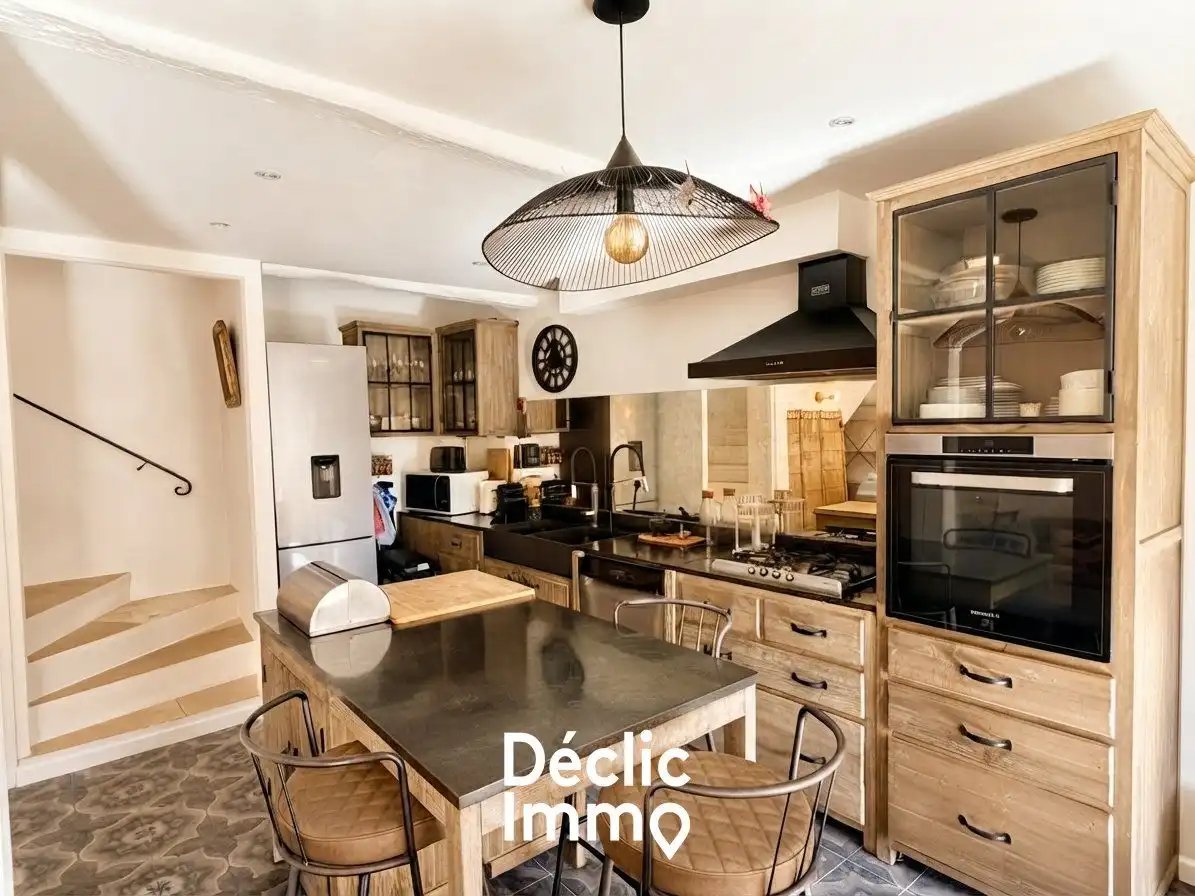 Maison à louer, 151m², Grasse
