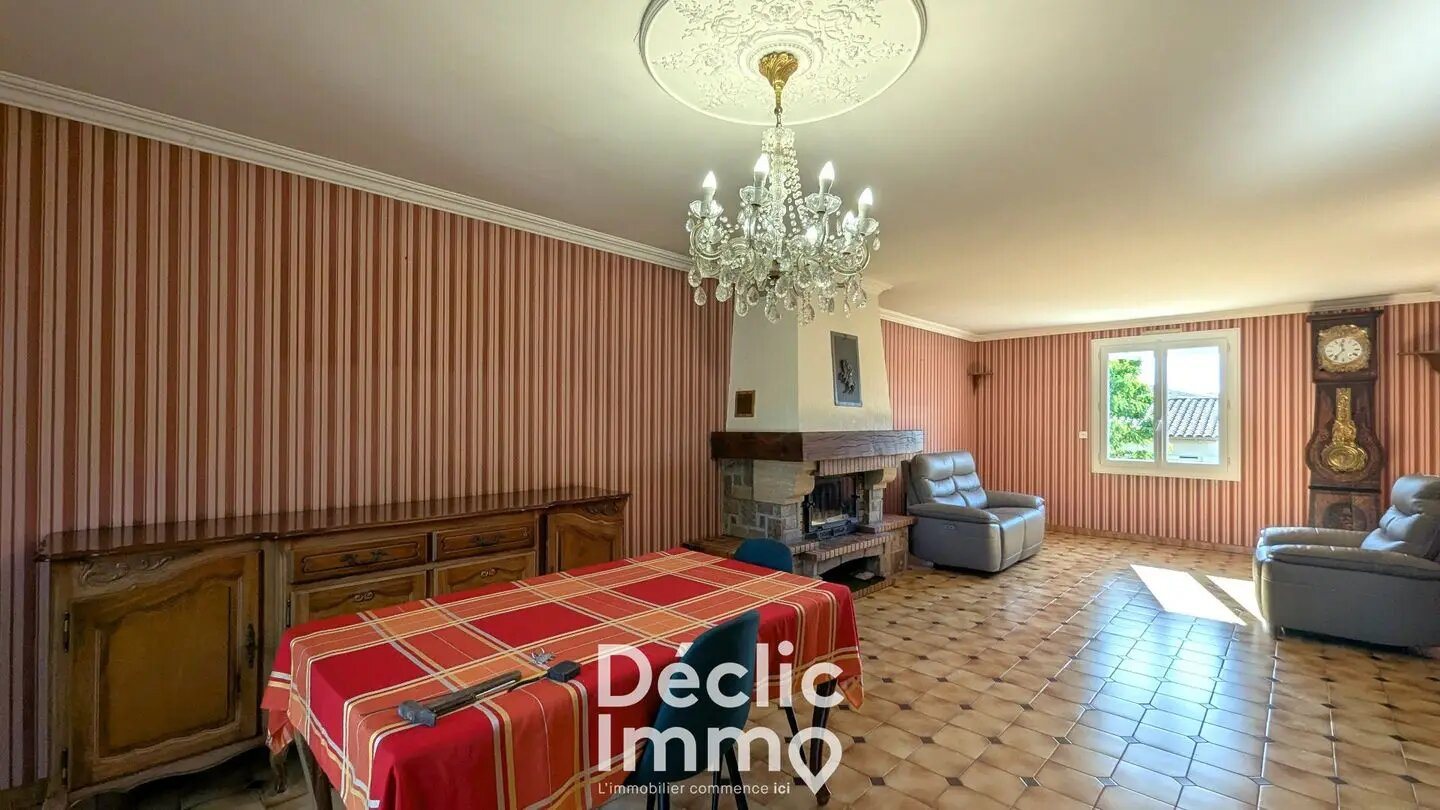 Maison à vendre, 146m², Villefagnan