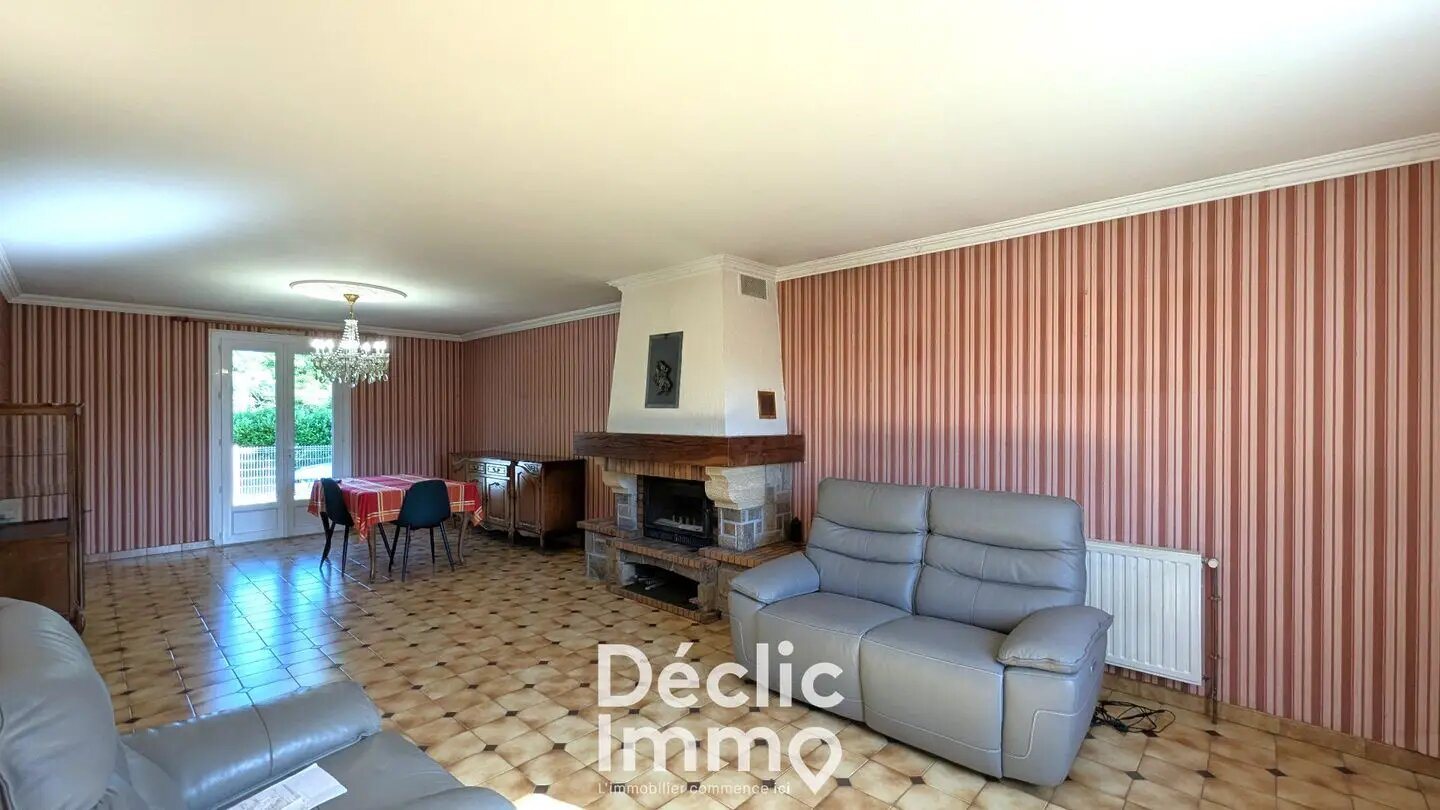 Maison à vendre, 146m², Villefagnan