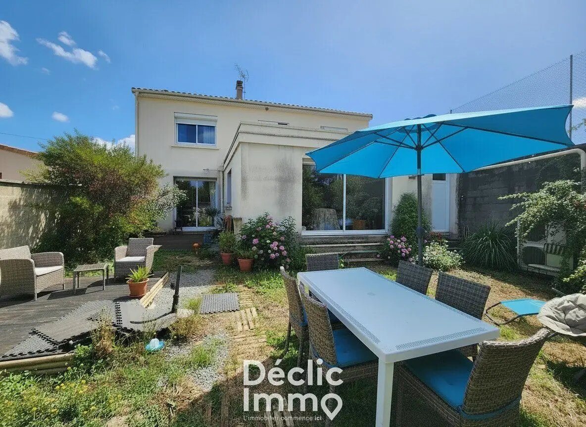 Maison à vendre, 161m², Gond-Pontouvre