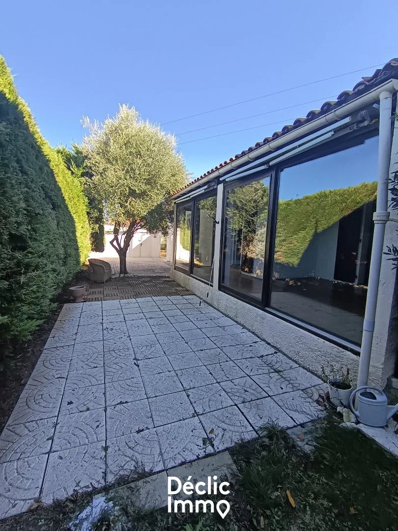 Maison à vendre, 160m², Pont-l'Abbé-d'Arnoult