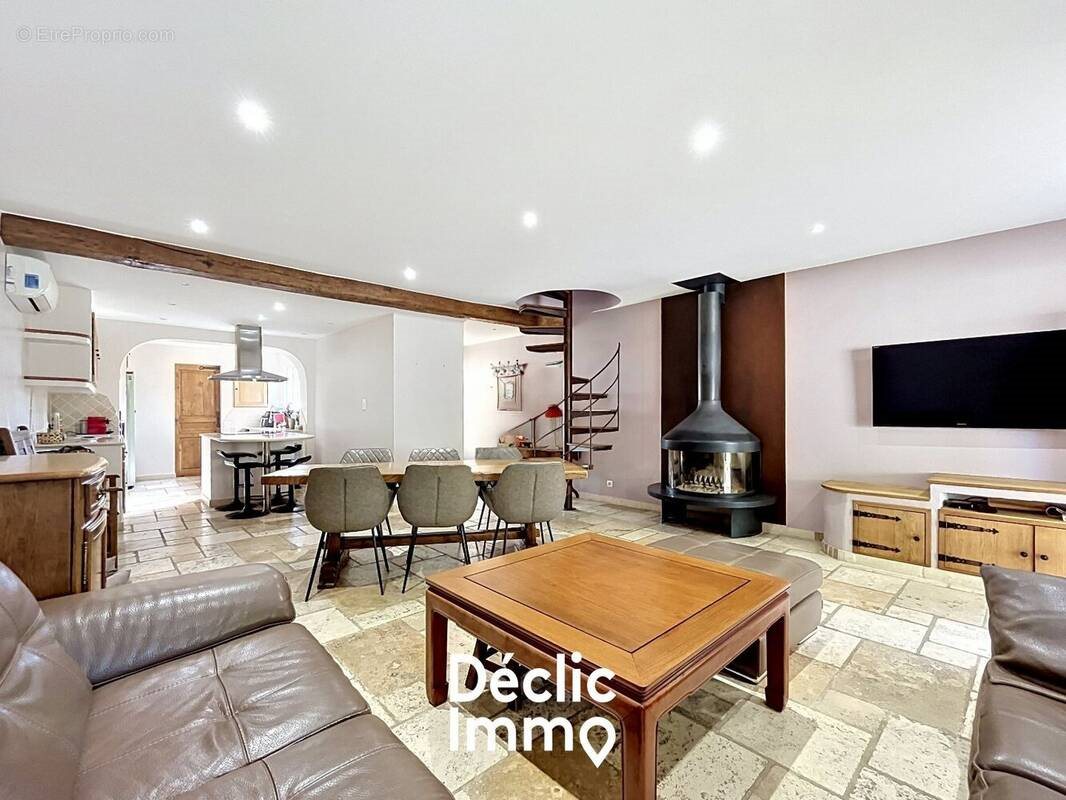 Maison à vendre, 105m², Grasse