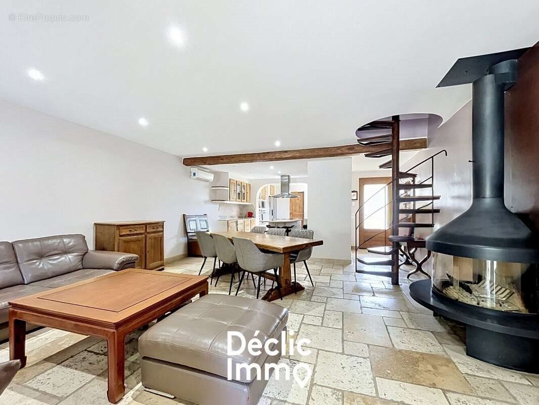 Maison à vendre, 105m², Grasse