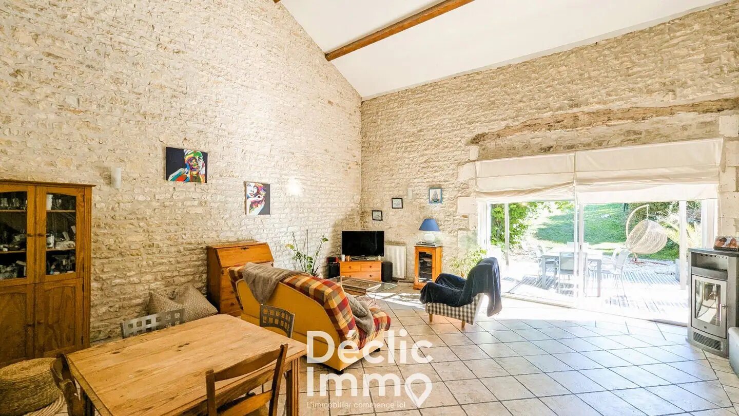Maison à vendre, 173m², Saint-Amant-de-Boixe