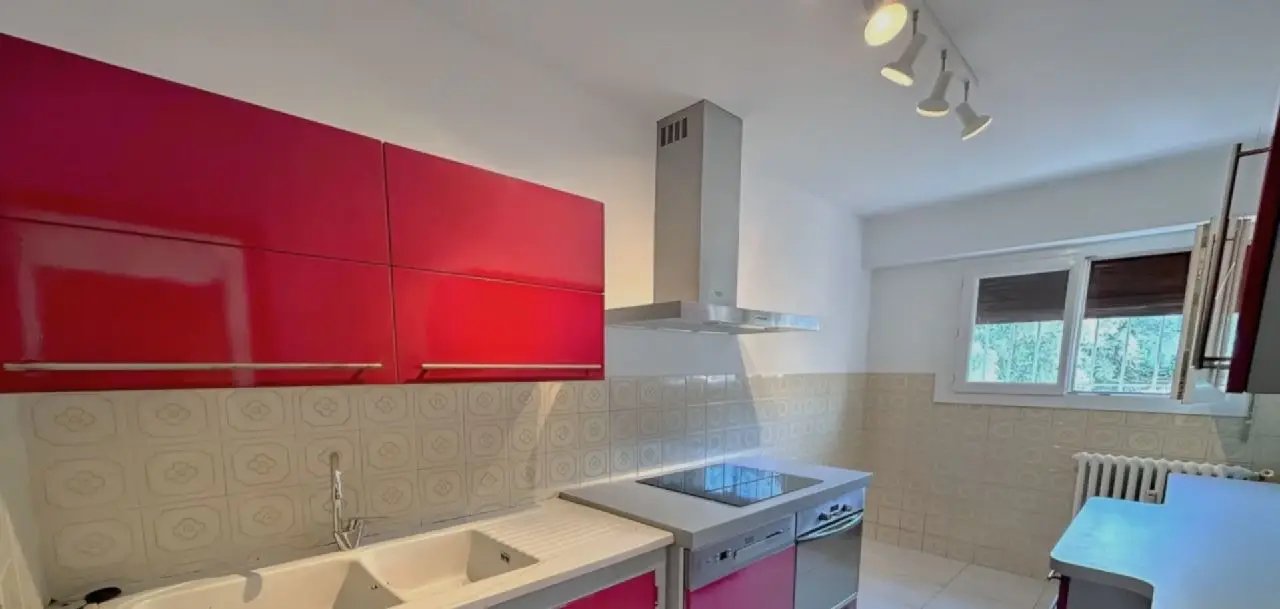 Appartement à vendre, 81m², Bandol
