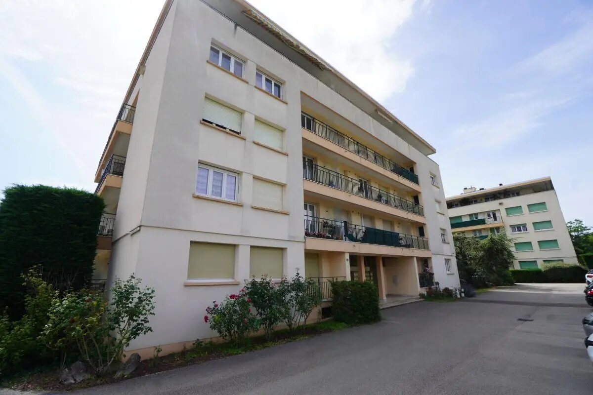 Appartement à louer, 80m², Talant