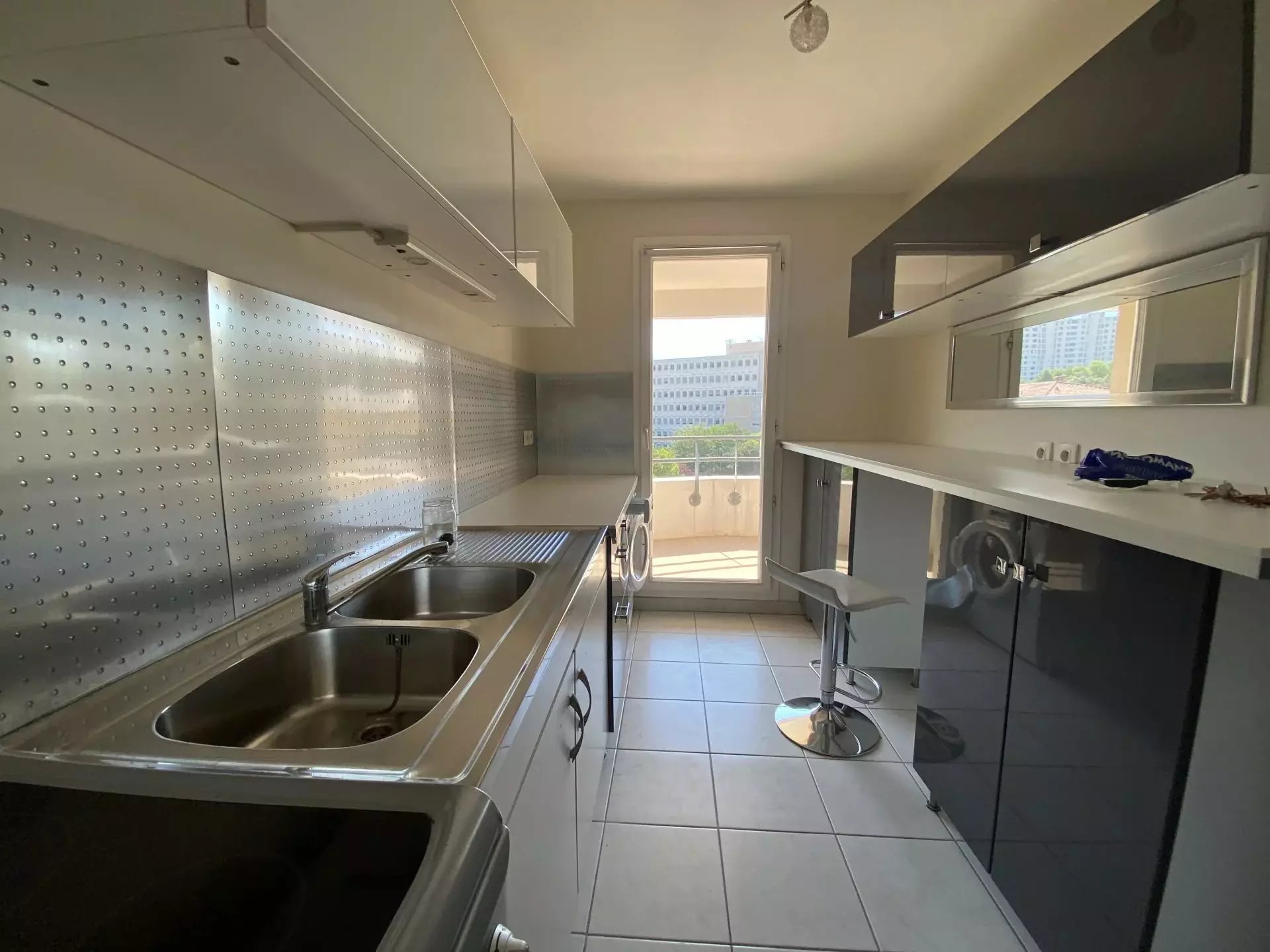 Appartement à louer, 47m², Marseille 9ème