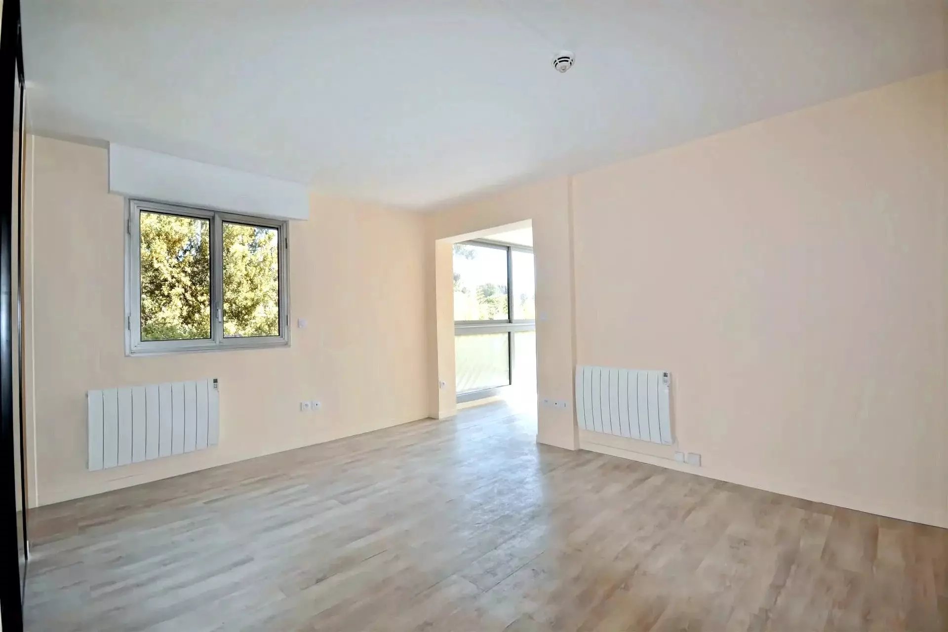 Appartement à louer, 34m², Marseille 8ème