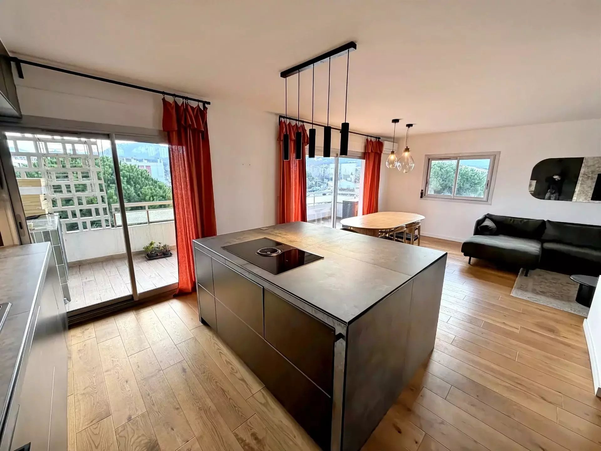 Appartement à louer, 85m², Marseille 9ème