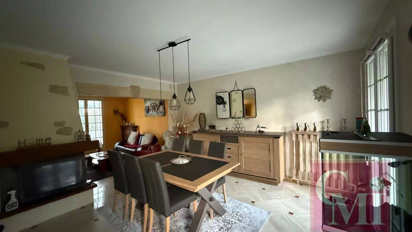 Maison à vendre, 147m², Breux-Jouy